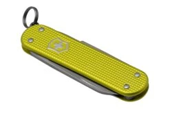Victorinox Classic SD Alox Limited Edition 2023, 0.6221.L23 Electric Yellow, Couteau Suisse 8 Victorinox Classic SD Alox Limited Edition 2023, 0.6221.L23 Electric Yellow, Couteau Suisse -Marché Couteaux Magasin VT0 6221 L23 04 victorinox