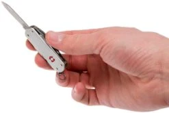 Victorinox MiniChamp Alox Silver 0.6381.26 Couteau Suisse -Marché Couteaux Magasin VT0 6381 26 05 victorinox vt0 6381 26 05