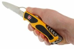 Victorinox Rangergrip Boatsman Jaune-noir 0.9798.MWC8 Couteau Suisse -Marché Couteaux Magasin VT0 9798 MWC8 06 victorinox rangergrip boatsman vt0 9798 mwc8 d6