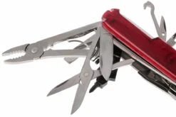 Victorinox CyberTool, Rouge Transparent 1.7725.T, Couteau Suisse Avec 34 Fonctions -Marché Couteaux Magasin VT1 7725 T 04 victorinox cybertool 34 rood vt1 7725 t d4